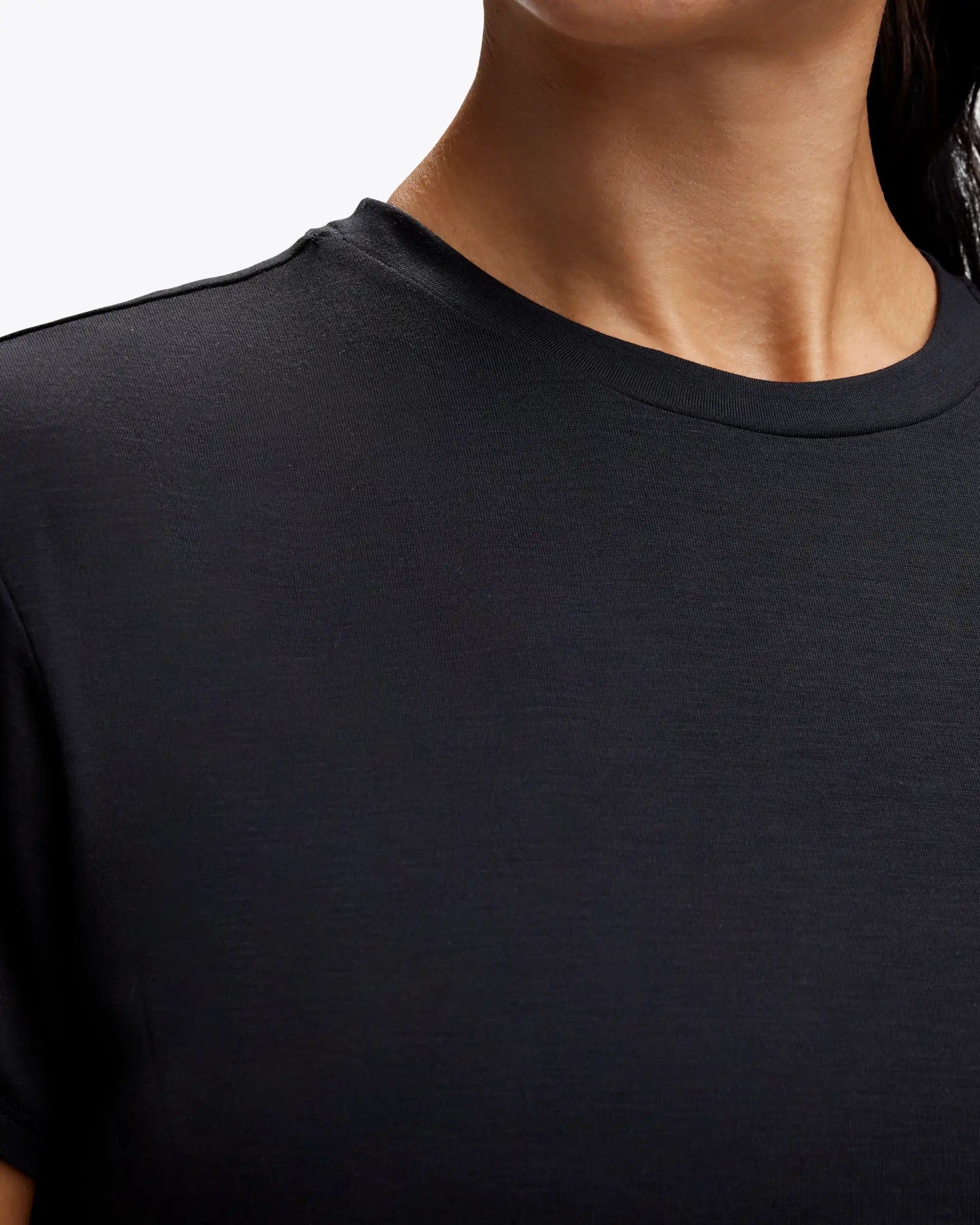 HOKA Essential Tee - Women's