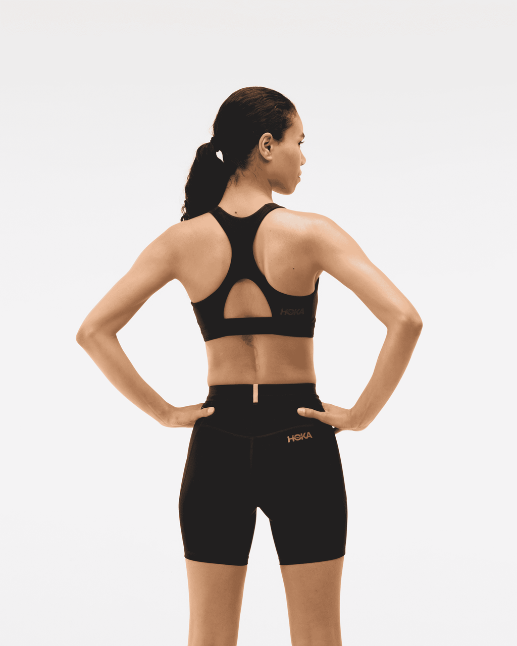 HOKA Hupana Sports Bra Removable Cup - Women's