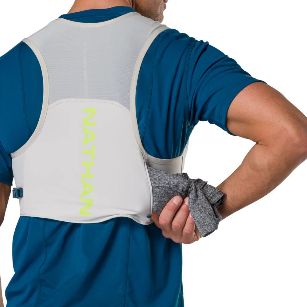 Nathan Pinnacle FeatherLite 1.5L Hydration Vest