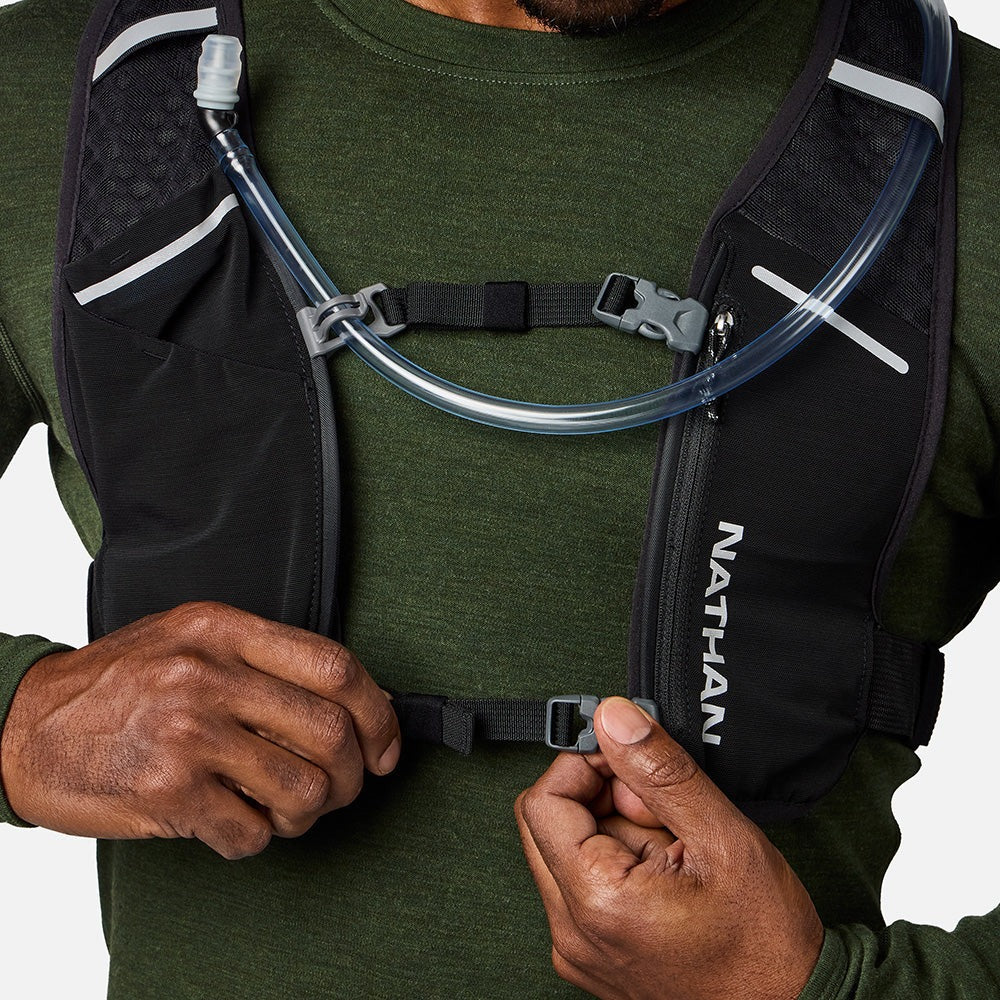 Nathan Hypernight Quick Start 3 4L Hydration Pack
